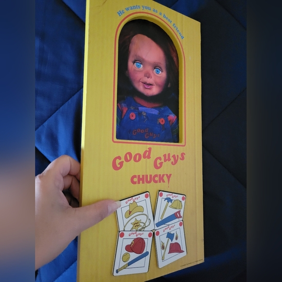 Chucky Sign! - Picture 2 of 3
